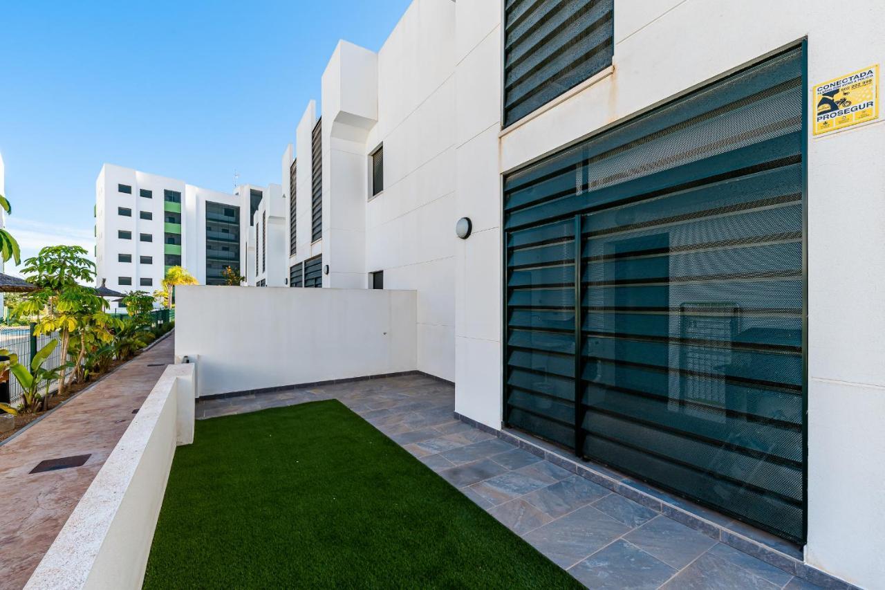 Apartamento Milan Кампоамор Екстериор снимка